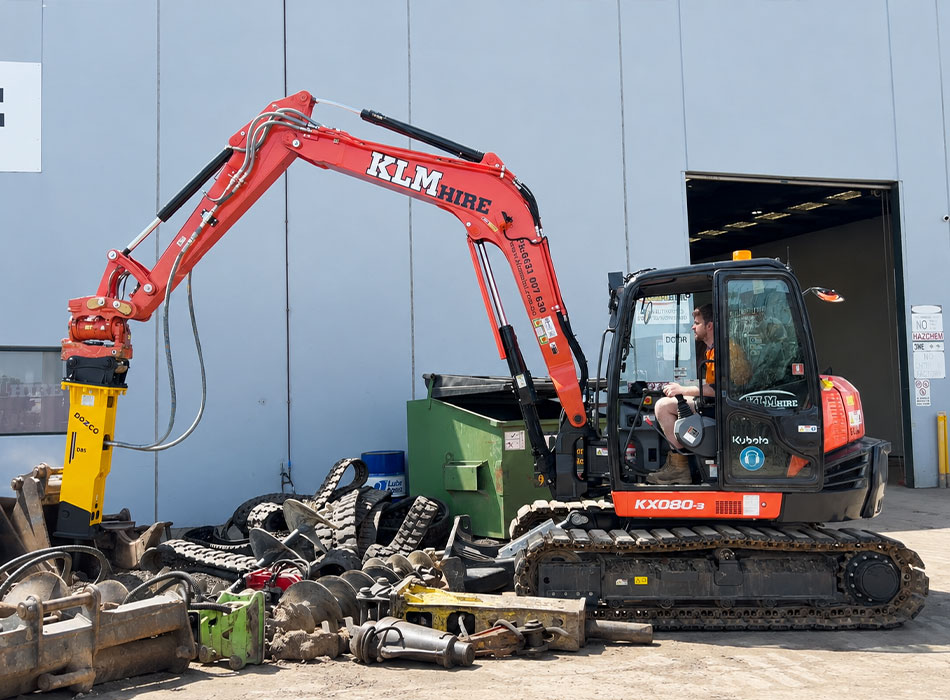 DOZCO D85 Rock Breaker